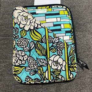 Vera Bradley island blooms tablet case